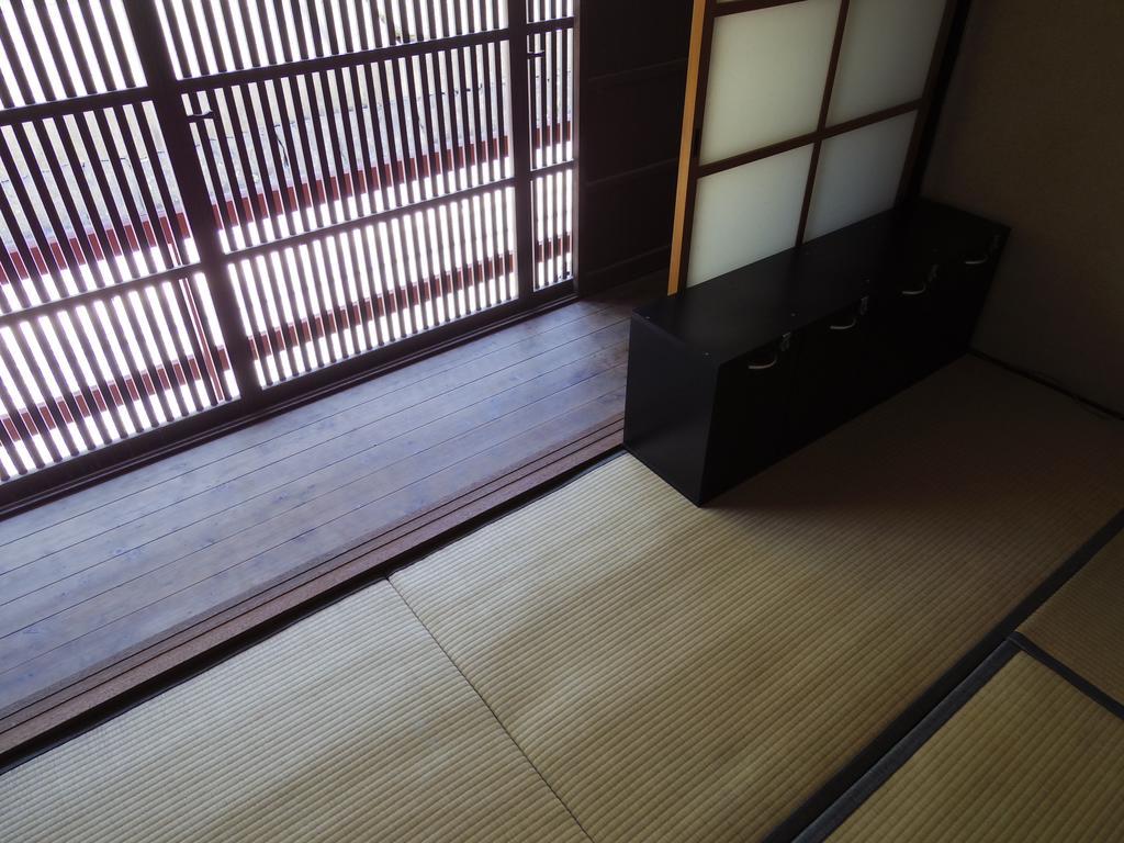 Kominka Guesthouse Hagi Akatsukiya Стая снимка