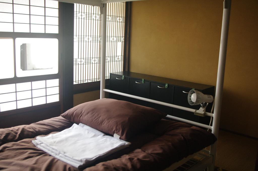 Kominka Guesthouse Hagi Akatsukiya Стая снимка